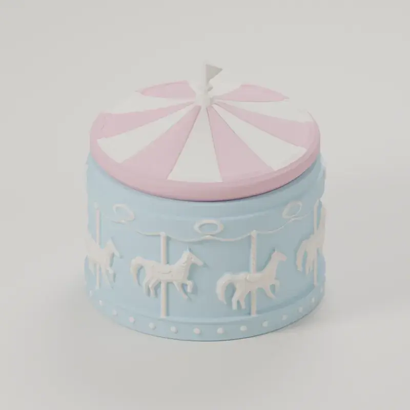 Render of the carousel box with its lid on