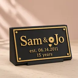 The anniversary date sign in Black & gold