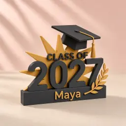 The class-year display in Black & gold